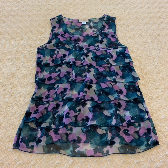LOFT Tops - 🌸3/$20 - LOFT floral tiered ruffle top/shell